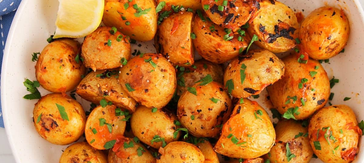 Lemon Potatoes: A Zesty Mediterranean Delight