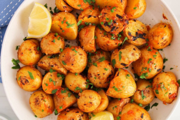 Lemon Potatoes: A Zesty Mediterranean Delight